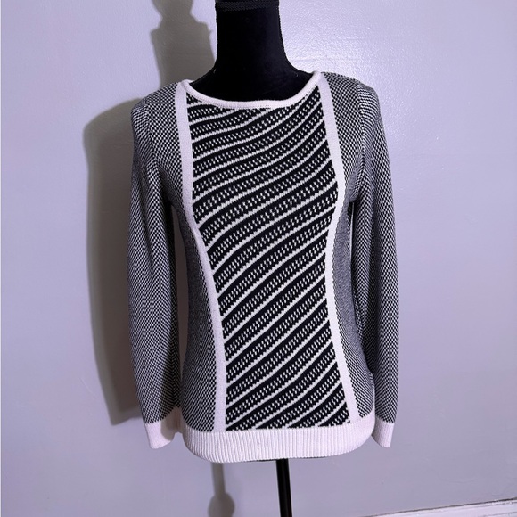 The Limited Sweaters - The Limited Black and White Patterned Sweater
